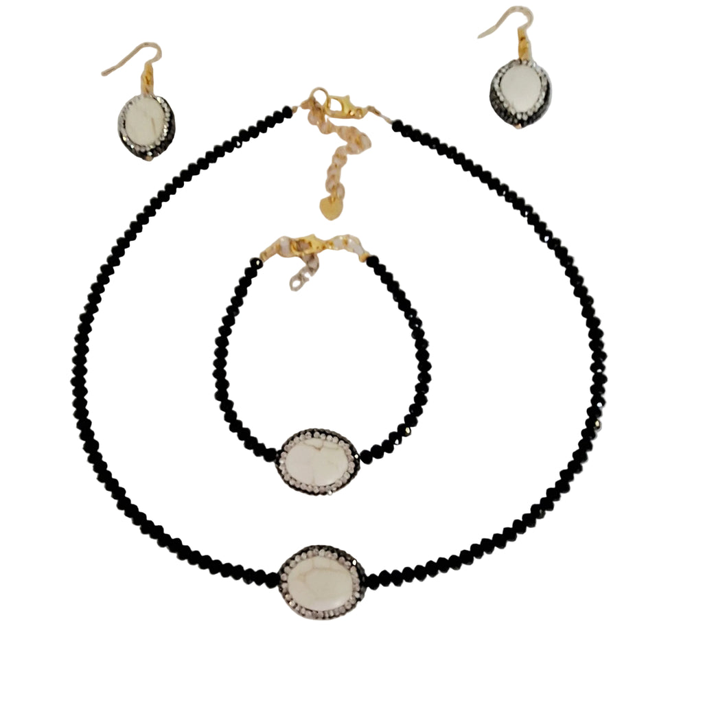 Cream Agate Sheen Necklace