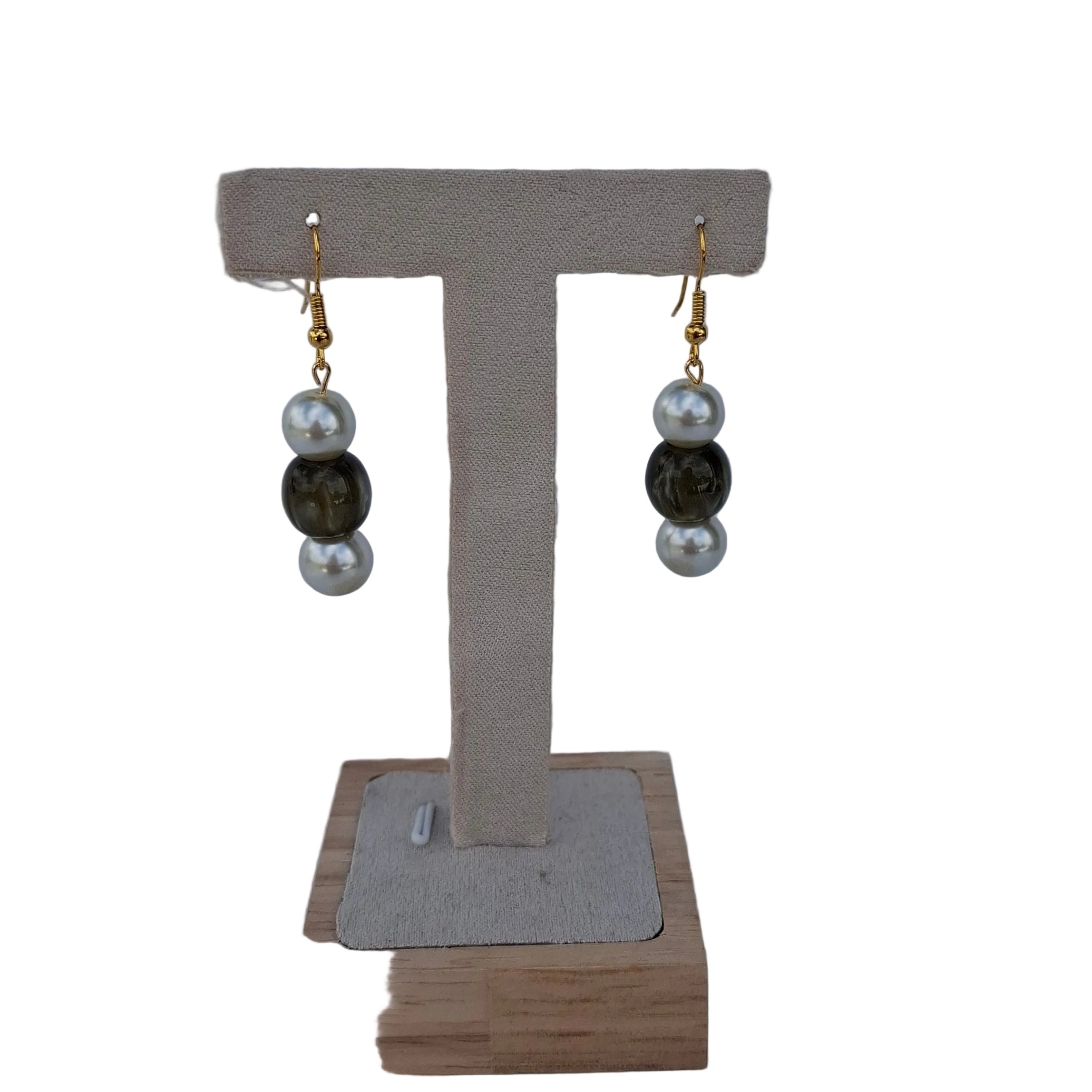 Pearl & Green Earrings