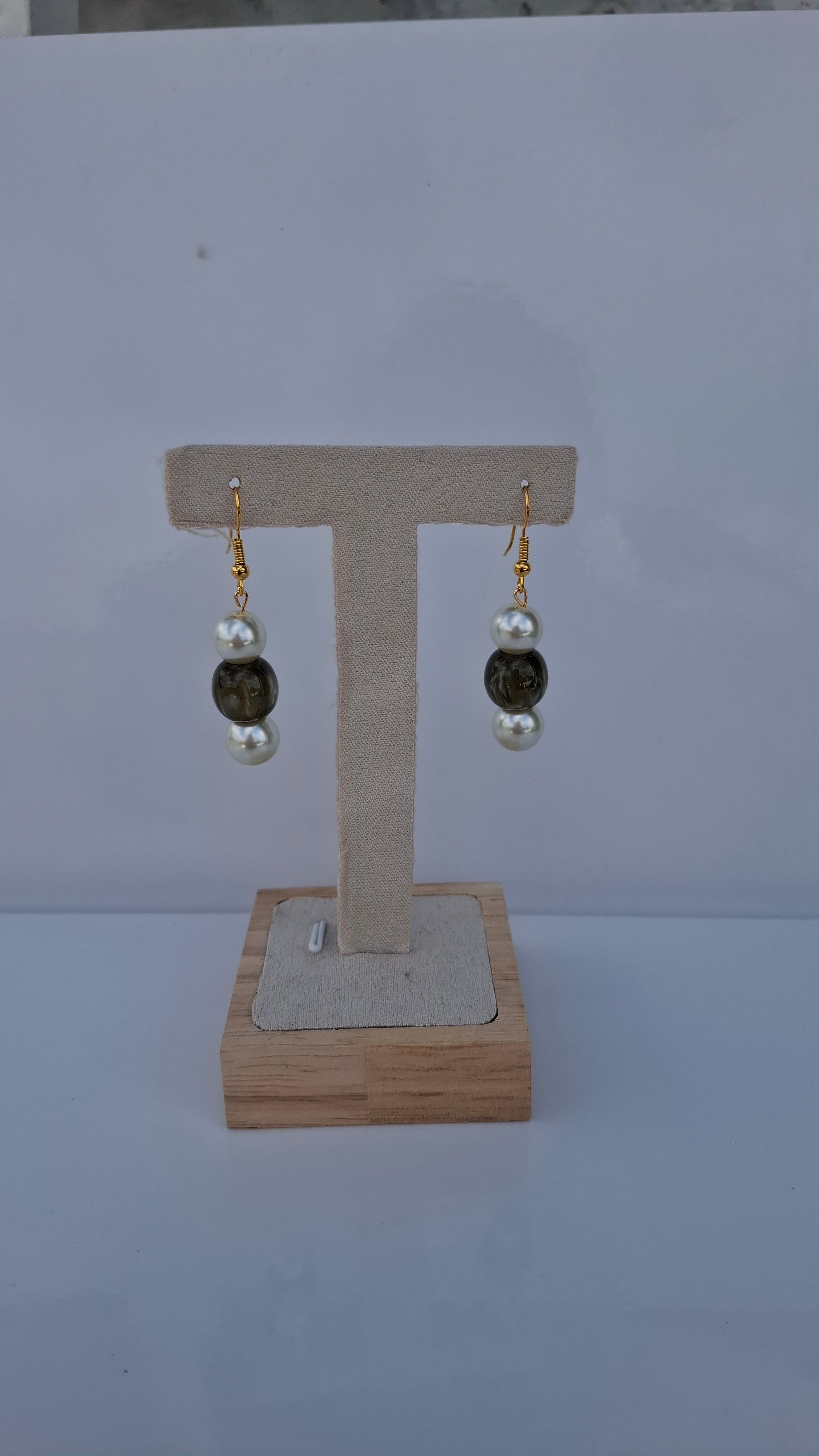 Pearl & Green Earrings
