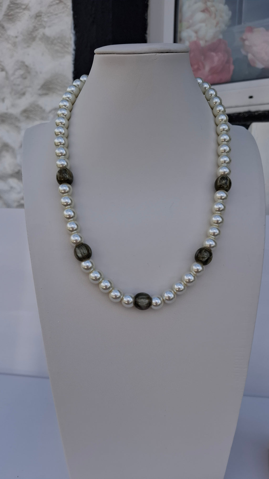 Pearl & Green Necklace