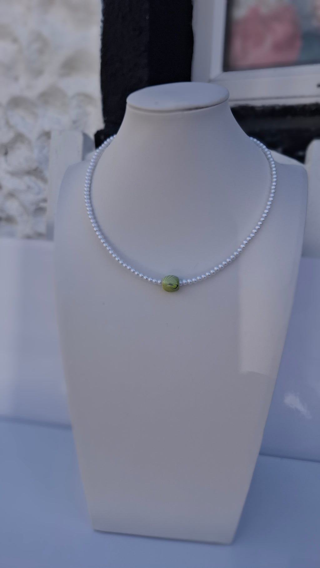 Pale Green Swirl Necklace