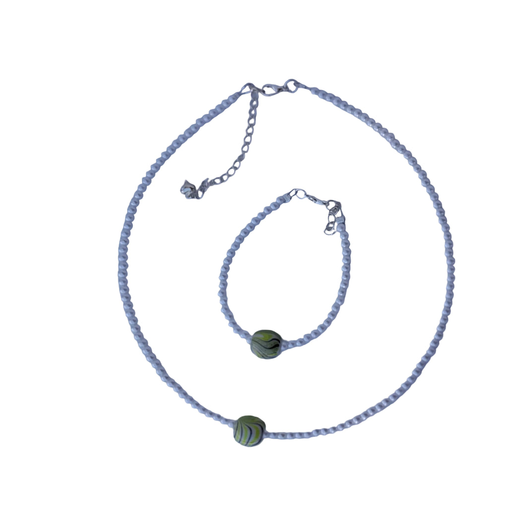 Pale Green Swirl Bracelet